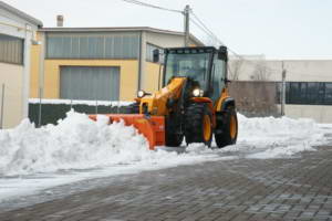 Telehandler with snow plow